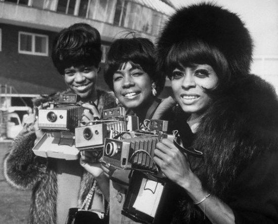 The Supremes – Up the Ladder to the Roof